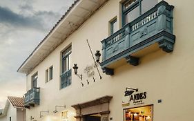 Hostal & Apartments El Triunfo